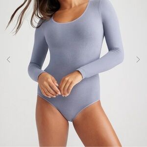 New Yummie Long Sleeve shaping  Bodysuit - Light Gray M/L-